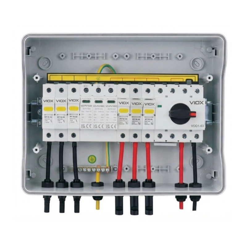 inside of VOPV1000-3:1 Solar Combiner Box